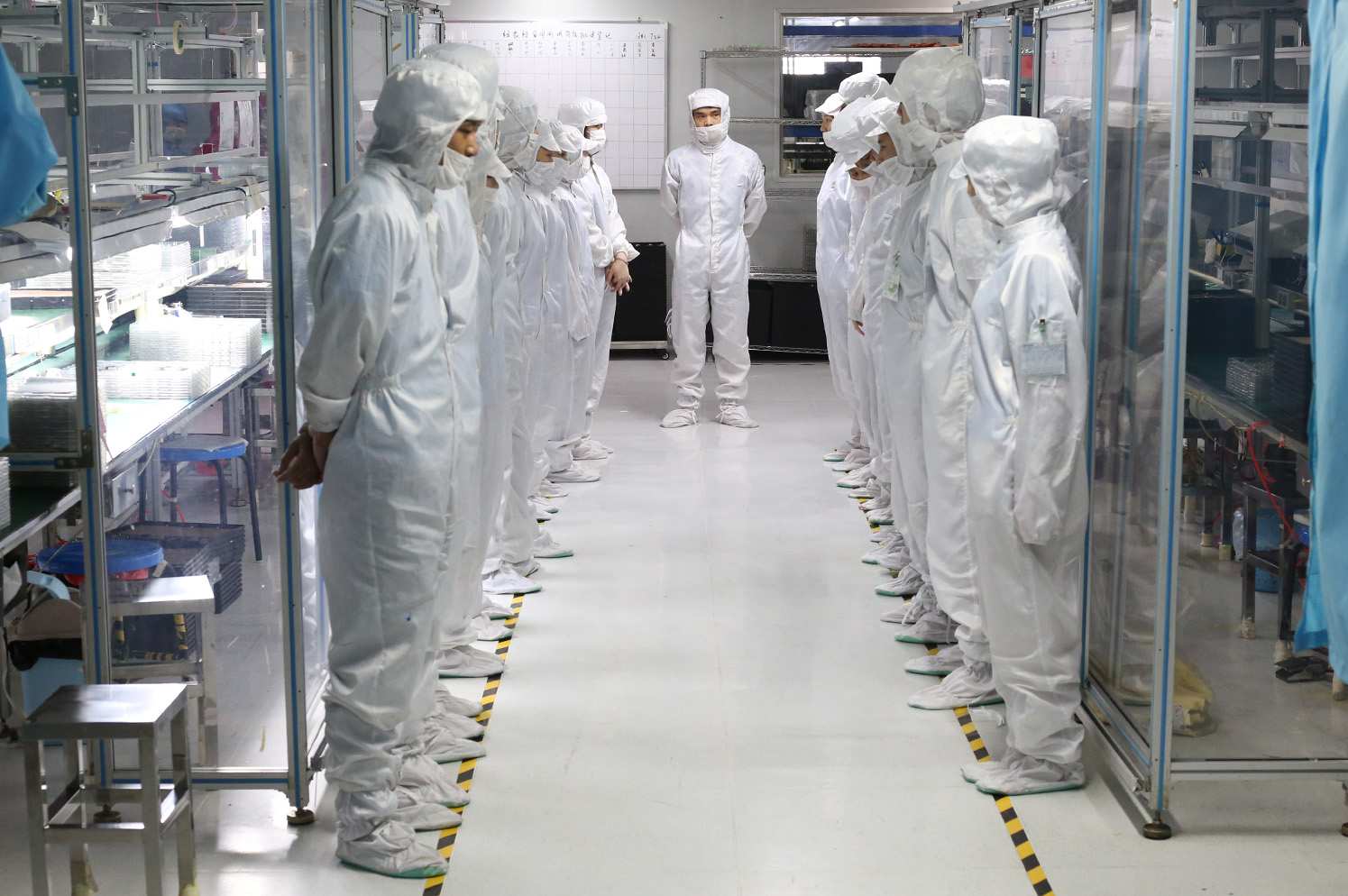 lcm液晶顯示屏廠家哪些崗位起到關鍵性的作用？